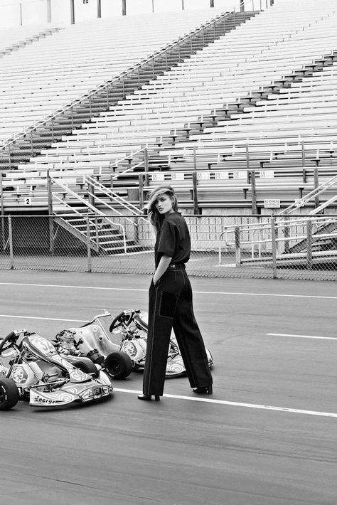 go-jeans: sonya gorelova by nagi sakai for marie claire italia may 2015 Sonya Gorelova, Alfred Stieglitz, Mood Images, Chanel Cruise, Races Fashion, Photoshoot Makeup, Racing Circuit, Urban Street Style, Go Kart