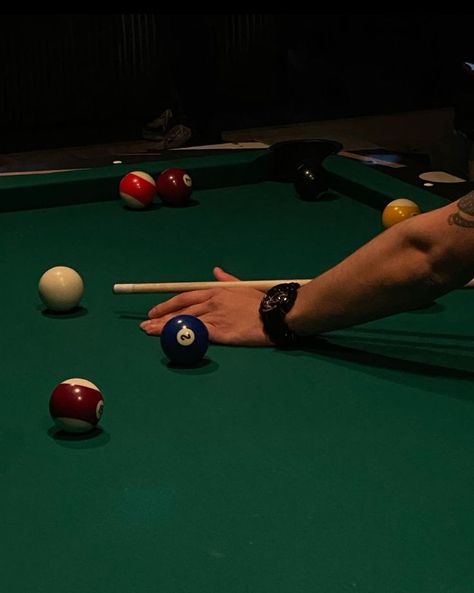 Billiard Photography, Billiards Aesthetic, John Mactavish, Pool Games, Snapchat Picture, Poetry Inspiration, Music Album Covers, Vintage Americana, Retro Illustration