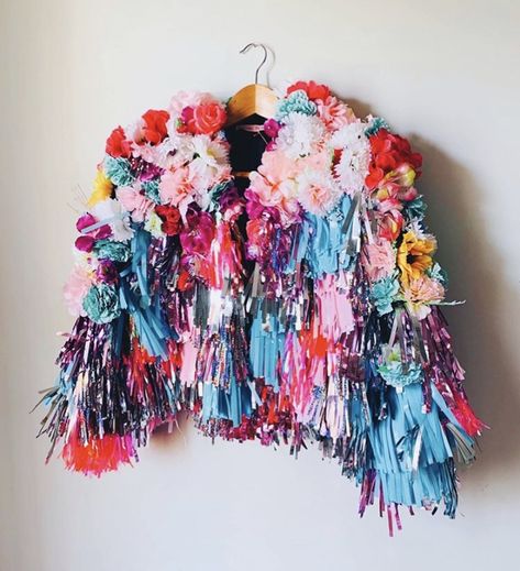 How To Make A Tinsel Jacket, Tinsel Jacket Outfit, Mardi Gras Costume Diy, Flower Jacket Outfit, Tinsel Jacket Diy, Carnaval Ideas Outfit, Flower Festival Outfit, Diy Tinsel Jacket, Carnaval Outfit Ideas