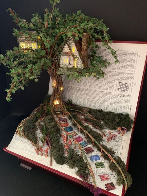 Forest Quinceanera, Book Diorama, Pixie Garden, Book Sculptures, Book Art Sculptures, Bookshelf Art, 2024 Art, Project House, An Open Book