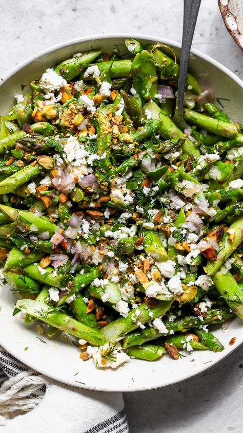 Asparagus Pistachio Feta Salad, Shallot Dressing, Pistachio Salad, Asparagus Salad, Jello Salad, Healthier Food, Feta Salad, Health Recipes, Healthy Sides