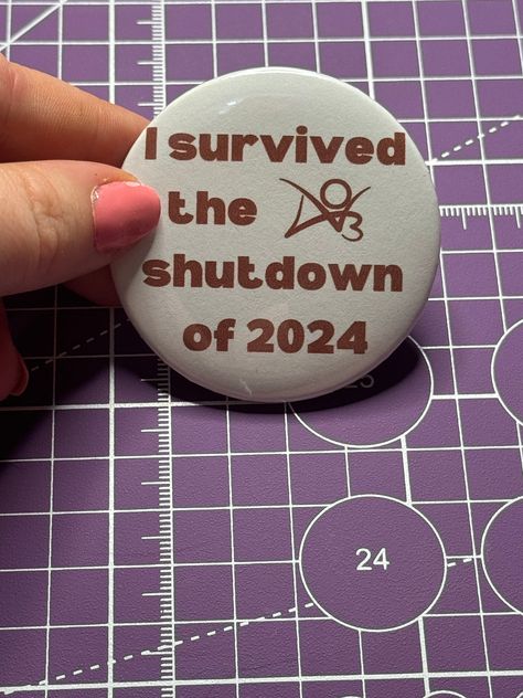 The AO3 Down Button Badge Pin Fanfic  is a trendy button that adds a touch of humor to your wardrobe.  The pin is designed with a 2.25" size and showcases the words "I survived the AO3 Shutdown of 2024" in the same red as the comforting logo you know and love.. Perfect for fans of fanfiction, this pin is made to last and can be worn on any garment like jackets, bags or hats with ease. Commemorate a dark 10 hours and be ready to show off your fandom pride with this pin! Gifts For Alternative People, Pin Badge Ideas, Bag Pins Ideas, Pin Ideas Button, Pin Badge Design, Aesthetic Buttons, Funny Buttons, Pin Ideas, Bag Pins