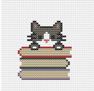 luzatolye - Etsy Канада Grey Cat Cross Stitch, One Colour Cross Stitch Patterns, Cross Stitch Library, Bookmarks Cross Stitch Pattern, Bookish Cross Stitch Patterns, Books Cross Stitch Pattern, Cat Bookmark Cross Stitch, Peanuts Cross Stitch Patterns, Cross Stitch Bookmarks Free Pattern