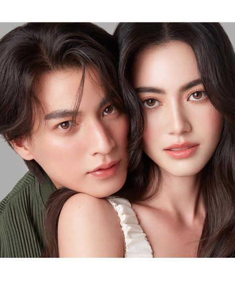 Khmer New Year, Davika Hoorne, Headshot Poses, Couple Poses Reference, Body Photography, 사진 촬영 포즈, Couple Picture Poses, Couple Photoshoot Poses, Couples Poses For Pictures