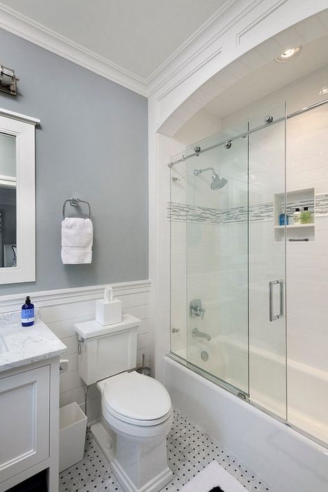 These 20 Tile Shower Ideas Will Have You Planning Your Bathroom Redo Bathroom Tub Shower Combo, Makeover Kamar Mandi, Farrow & Ball, Bathroom Tub Shower, Tiny House Bathroom, Bathroom Tub, Tiny Bathrooms, Bathroom Remodel Designs, Bathroom Remodel Shower