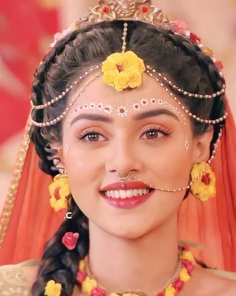 Radha Rani Mallika Singh, Radha Serial Images, Radha From Radhakrishna Serial, Radha Forehead Design, Mallika Singh Drawing, Radha Photo Hd, Radha Rani Hairstyle, Mallika Singh Aesthetic, Mallika Singh As Radha Full Hd