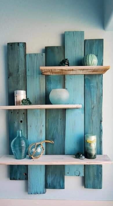 Nautical House, Bathroom Theme, Pallet Wood Shelves, Pallet Wall Decor, Diy Wood Pallet Projects, Deco Marine, Wooden Pallet Projects, Pallet Crafts, Wooden Shelf