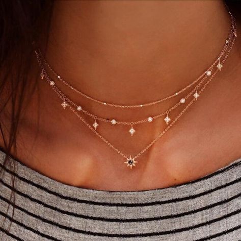 Jóias Body Chains, Gold Moon Necklace, Star Pendant Necklace, Gold Necklace Women, Body Chain Jewelry, A Necklace, Crystal Necklace Pendant, Styl Vintage, Star Necklace