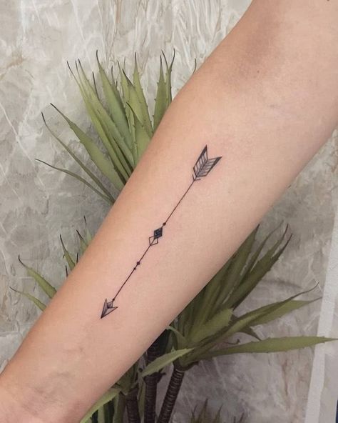 Fine line arrow tattoo on the inner forearm. Fine Line Inner Forearm Tattoo, Dog Arrow Tattoo, Arrow Tattoo Arm Women, Arrow On Finger Tattoo, Fine Line Arrow Tattoos For Women, Strength Arrow Tattoo For Women, Arm Arrow Tattoos For Women Forearm, Sun Arrow Tattoo, Arrow Fine Line Tattoo