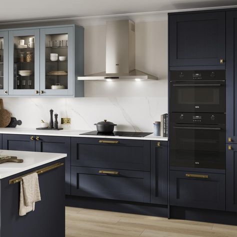 Dusk Blue Kitchen, Blue Kitchen Inspiration, Shaker Drawer Fronts, Howdens Kitchens, Dusk Blue, Mdf Doors, Cabinet Style, Creative Spaces, Blue Kitchen