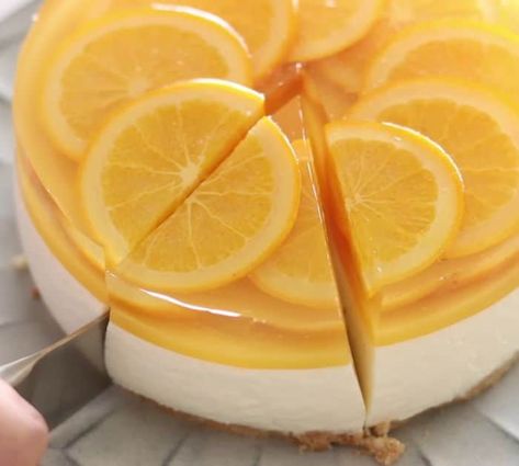 How to Make No-Bake Orange Cheesecake Orange Cheesecake No Bake, Orange Cheesecake Recipes, Orange Cheesecake, Cheesecake No Bake, Orange Baking, Yummy Dessert, Cookie Crust, Springform Pan, No Bake Cheesecake