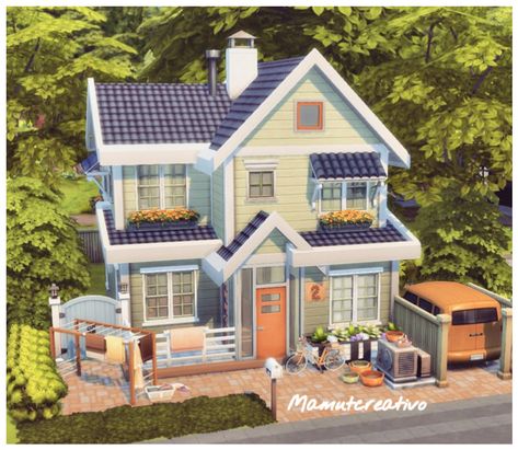 Sims 4 Small House Exterior, Sims 4 Newcrest House, Sims4 Newcrest, Sims 4 Newcrest Builds, Cute Sims 4 Houses, Sims 4 Small House, Small House Exterior, Sims Houses, Sims Builds