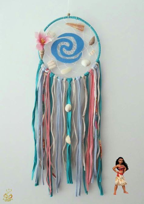 #dreamcatcher #disney #princess #decoration #shells #moana #handmade #handicraft #commonwhelk #madewithlove #flowers #art #nyamasworld #movie Disney Princess Room Ideas Diy, Moana Bathroom Ideas, Moana Nursery Theme, Moana Room Decor, Moana Themed Room, Moana Room Ideas, Moana Bedroom Ideas, Moana Bathroom, Disney Dreamcatcher