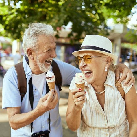 Ty A Ja, Couple Laughing, Older Couple, Clearwater Beach Florida, Elderly Couples, Old Couples, True Love Stories, Romantic Stories, Faith In Love