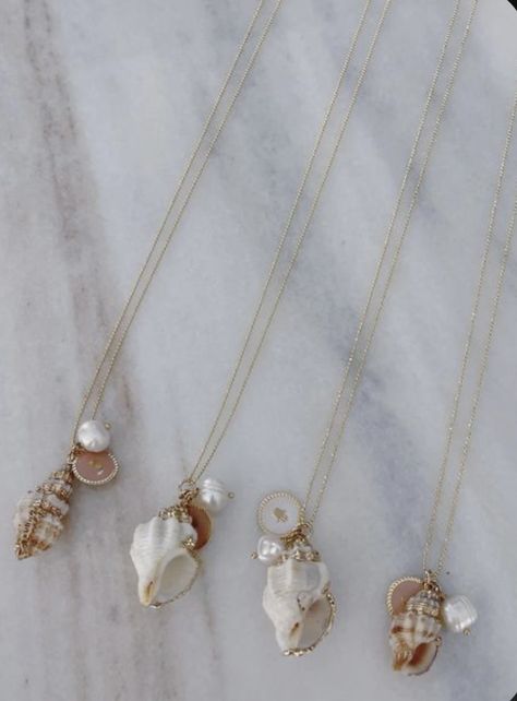 Dainty shell necklace with a pearl and a charm Dainty Shell Necklace, Shell Necklace, Shell Necklaces, Jewelry Ideas, Shells