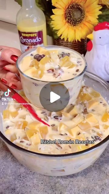 Roman Recipes, Pineapple Jelly, Milk Jelly, Roman Food, Cream Cheese Sugar Cookies, Gelatin Recipes, Gelatin Dessert, Mexican Dessert Recipes, Mexico Food