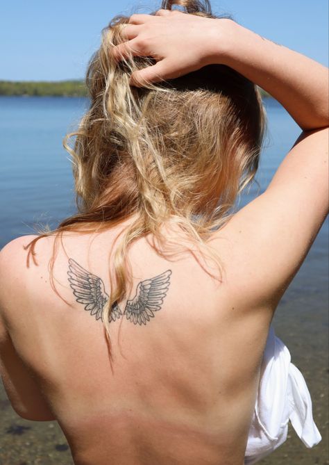 Angel Wings Back Tattoo, Wings Back Tattoo, Angel Wings Tattoo On Back, Small Angel Wing Tattoo, Wing Tattoos On Back, Upper Back Tattoos, Angel Wings Tattoo, Tasteful Tattoos, Back Tattoo Women