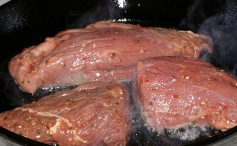 Beef Shoulder Filet also known as Petite Tender Cut is a well-kept secret in the meat case. Developed on behalf of the National Cattlemen's ... Beef Shoulder Steak, Shoulder Steak Recipes, Beef Shoulder, Filet Recipes, Cast Iron Steak, Beef Filet, Tender Beef, Oven Cooking, Dinner Is Served