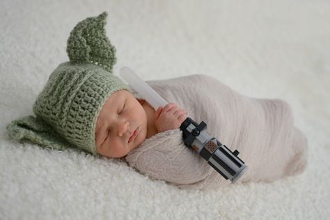 Newborn Photography | Baby boy | Star Wars theme | Yoda Hat Newborn Star Wars Photography, Newborn Yoda Pictures, Star Wars Milestone Picture, Star Wars Newborn Pictures, Star Wars Photography, Infant Pictures, Baby Announcement Pictures, Newborn Photography Boy, Newborn Family Photos