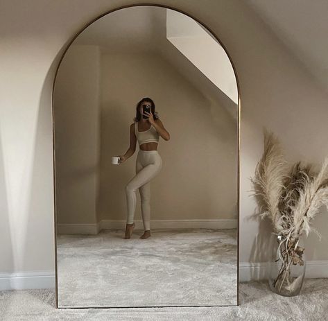 Home Mirror Selfie, Home Mirror, Photo Corner, Photo Corners, Empty Spaces, Decor Home, Oversized Mirror, Mirror Selfie, Mirror