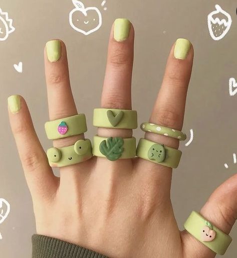 Cute Clay Rings, Clay Ring Ideas, Cincin Diy, Diy Clay Rings, Fimo Kawaii, Clay Ring, Polymer Clay Ring, Clay Rings, Clay Keychain