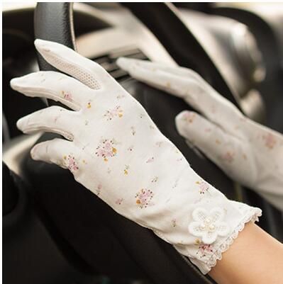 Gloves Aesthetic, Summer Gloves, Elegant Gloves, Fashion Gloves, Gloves Fashion, Vintage Gloves, Cotton Gloves, Wedding Gloves, Driving Gloves