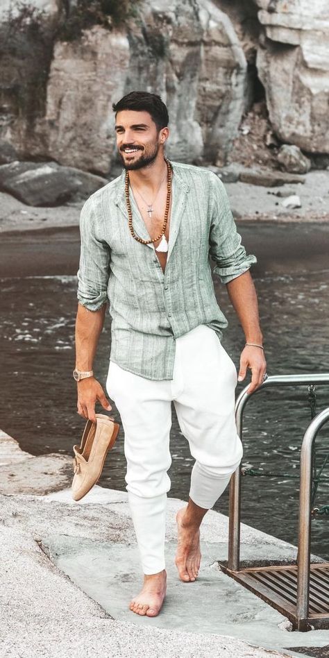 Cool Outfits Ideas, Bohemian Outfit Men, Boho Clothing Men, Outfits Playa, Balenciaga Outfit, Italian Shop, Boho Men Style, Vacation Outfits Men, Beach Outfit Men