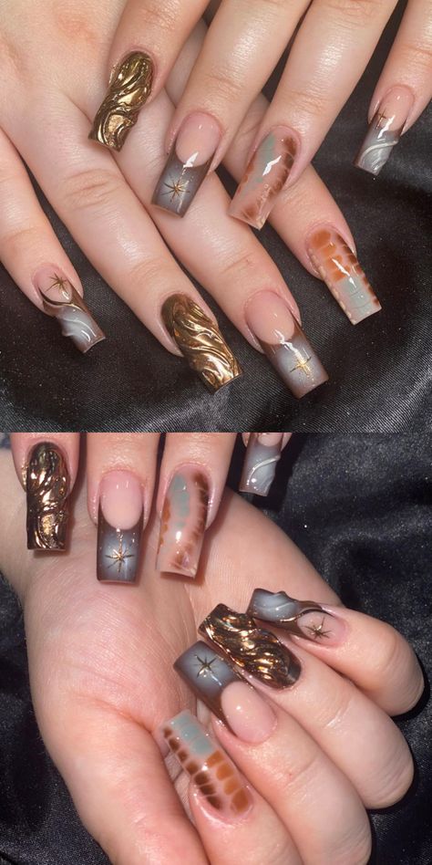 Clunky Nails, Fall Nail Brown, Brown Nails With Charms, Fall Y2k Nails, Sza Inspo Nails, Y2k Fall Nails, Earth Tone Nails Acrylic, Brown Crocodile Nails, Y2k Nails Brown