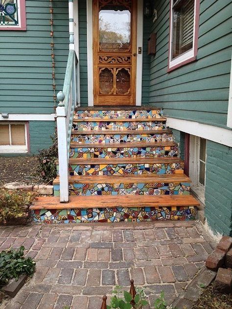 Latest Garden Decor Ideas 2024 - Garden Decoration ideas - Backyard Gard Mosaic Stairs, Front Porch Stone, Oasis Backyard, Stone Porches, Front Porch Steps, Stone Garden Paths, Mosaic Art Diy, Backyard Oasis Ideas, Tile Stairs