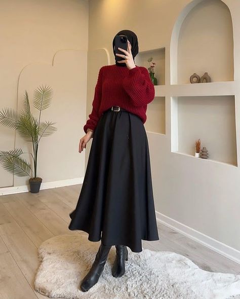 #fashion #outfits #hijab #hijabgirls #amazing #hilarious #dress #hijabdress #casualdress Modest Winter Outfits, Stylish Outfits Casual, Estilo Hijab, Modest Casual Outfits, Blouse Casual Fashion, Modesty Outfits, Hijab Trends, Muslim Outfits Casual, Hijabi Fashion Casual