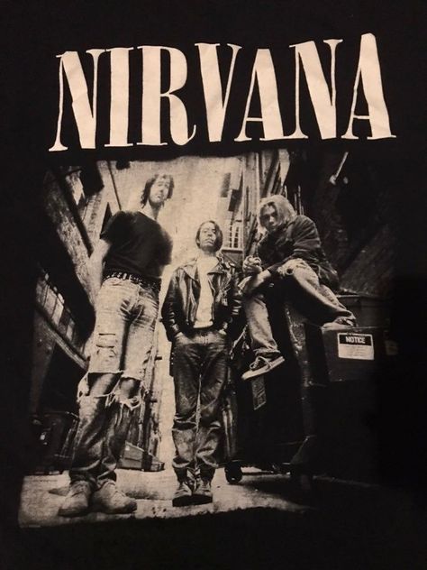 kurt cobian, kirst novoselic and dave grohl <3 Dave Grohl, Rock Music, Nirvana, Nirvana Aesthetic, Nirvana Poster, Aesthetic Rock, Poster Aesthetic, Wall Prints, Band