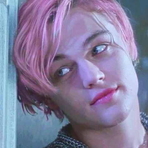 Man With Pink Hair, Guys With Pink Hair, Pink Hair Guy, Rose Pink Hair, Cosplay Boy, Candy Hair, Leo Dicaprio, Pink Men, Pink Eyes