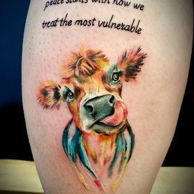 Cow Tattoo Ideas, Highland Cow Tattoo, Unique Tattoos With Meaning, Sarah Tattoo, Vegan Tattoos, Bff Tats, Cow Tattoo, Favorite Tattoos, Vegan Tattoo