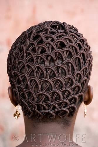 83f96ba5b0cb03385c866f5e07cb2197 Afrikaanse Kunst, Hair Afro, Hair Braiding, Hairstyle Gallery, Afro Punk, African Braids, African Hairstyles, Hair Art, Afro Hairstyles