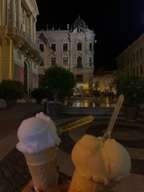 Late night ice cream date Ice Cream Date Aesthetic Night, Late Night Date Aesthetic, Ice Cream Aesthetic Night, Ice Cream Date Aesthetic, Ice Cream Date Night, Ice Cream At Night, Late Night Dates, Saffron Kent, Michael Core