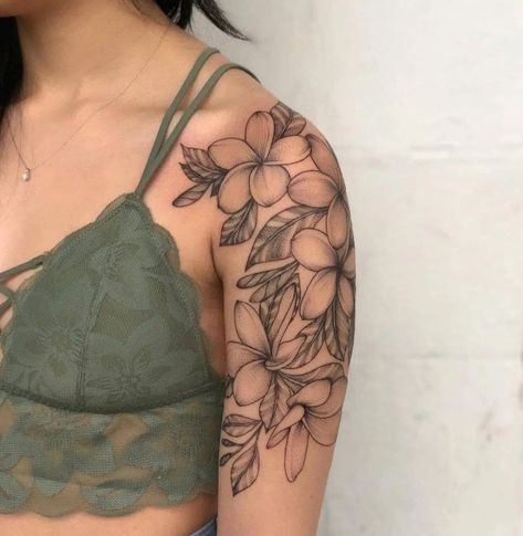 Pinapple Tattoos, Plumeria Flower Tattoos, Frangipani Tattoo, Lisa Tattoo, Tropical Flower Tattoos, Hawaiian Flower Tattoos, Plumeria Tattoo, Pretty Flower Tattoos, Tattoo Thoughts