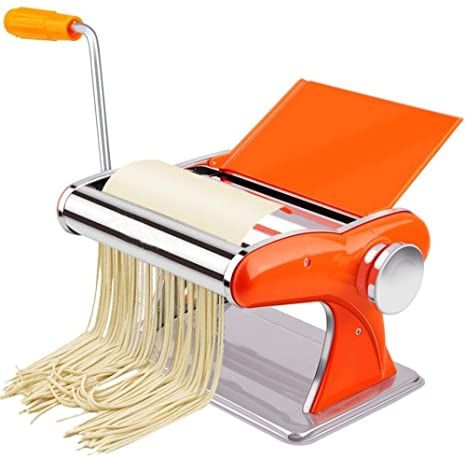 Anime Scenarios, Fresh Spaghetti, Spaghetti Lasagna, Pasta Maker Machine, Traditional Pasta, Pasta Roller, Noodle Maker, Handmade Pasta, Lasagna Pasta