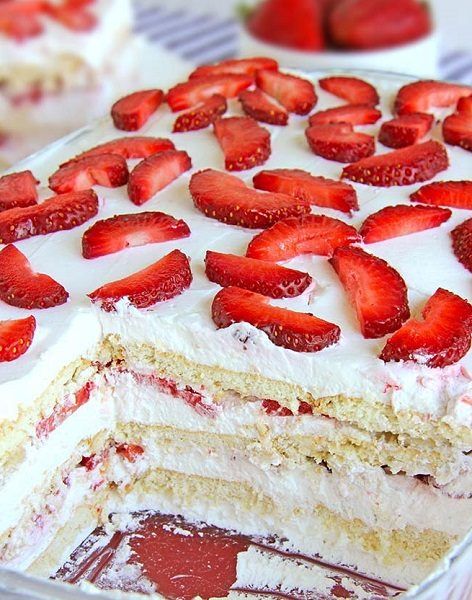 strawberry-icebox No Bake Strawberry Icebox Cake, Strawberry Icebox Cake, Icebox Cake Recipes, Strawberry Juice, Baked Strawberries, Easy Summer Desserts, Lady Fingers, Summer Dessert Recipes, Icebox Cake