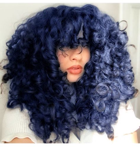 Blue Coily Hair, Bright Blue Hair Aesthetic, Dark Blue Hair Curly, Dark Blue Curly Hair, Unique Dyed Hair, Ocean Blue Hair, Blue Curly Hair, Blue Afro, Blue Curls