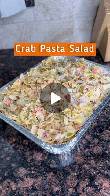 Crab Dressing Recipe, Crab Meat Pasta, Crab Meat Salad Recipe, Seafood Pasta Salad Recipe, Crab Spaghetti, Crab Meat Salad, Crab Pasta Salad, Bowtie Pasta Salad, Sweet Relish