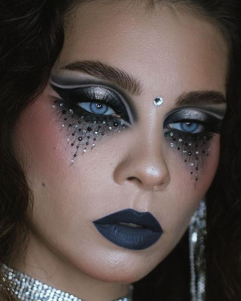 Makeup With Rhinestones, Glam Rock Makeup, Masquerade Makeup, Dance 2023, Rock Makeup, Holloween Makeup, Rhinestone Makeup, Face Art Makeup, Rave Makeup