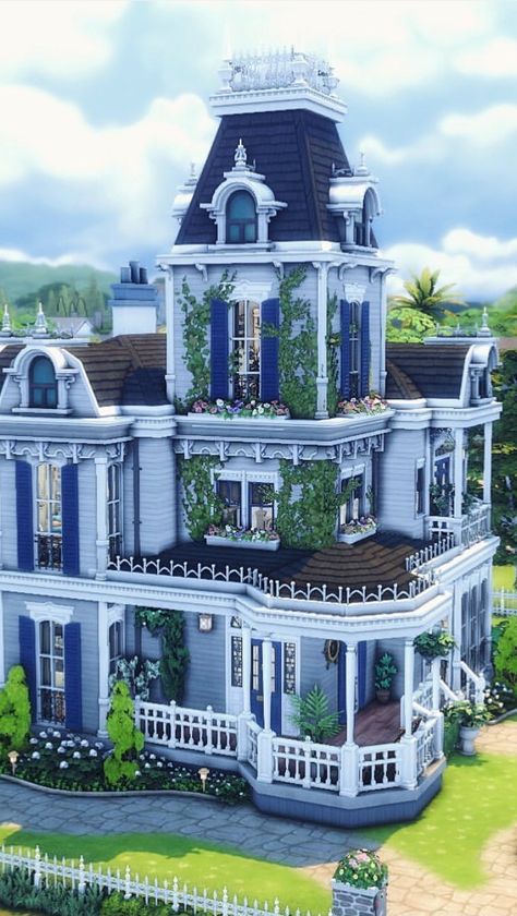 Back Of Victorian House, Sims 4 Victorian House Layout, Sims 3 House Design, Sims 4 Mansion Exterior, Sims Glimmerbrook House, Sims 4 Builds Modern, Dream House Victorian, Sims4 Victorian House, Victorian Bloxburg House Ideas