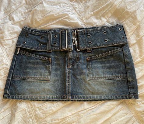 Upcycle jeans skirt