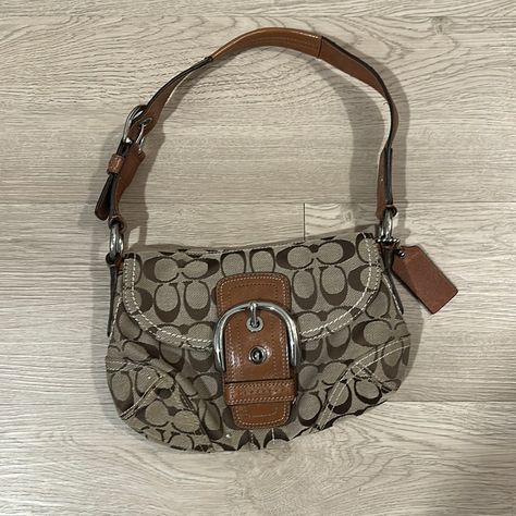 Never Been Used New Without Tags Cute Purses Handbags, Coach Vintage Handbags, Vintage Coach Bags, Girly Bags, Bags Vintage, Coach Logo, Vintage Shoulder Bag, Luxury Purses, Vintage Purses