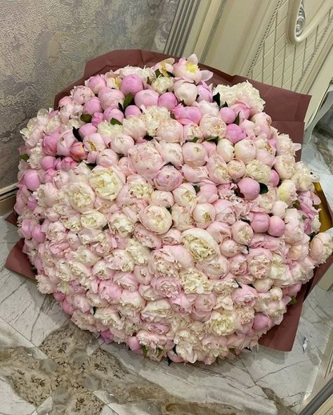 Pink Peony Bouquet, Pink Peonies Bouquet, Peony Bouquet, Boquette Flowers, Flower Boutique, Flowers Bouquet Gift, Nothing But Flowers, Flower Therapy, Peonies Bouquet