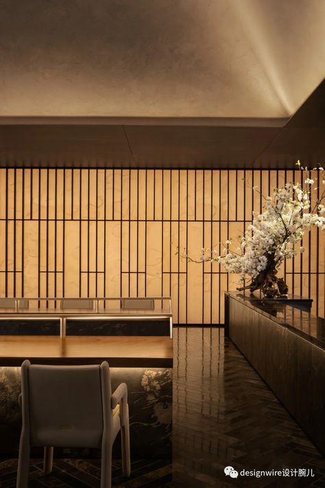 Japanese Foyer, Japan Hotel, Japanese Home Design, Hotel Entrance, Hotel Lounge, Japanese Interior Design, Luxury Restaurant, Foyer Design, Counter Design