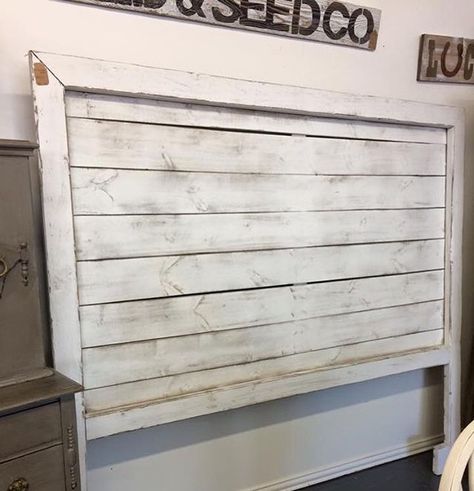 Rustic white Distressed headboard brought down to @junkstreetmkt #headboard #king #distressed #deeplydistressed #country #farmhouse #instacool #trashtotreasure #farmstyle #diy #decor #bedroom Shiplap Headboard, Farmhouse Headboard, Bed Platform, White Headboard, Diy Headboards, White Bedroom Furniture, Wooden Headboard, Diy Headboard, Diy Holz