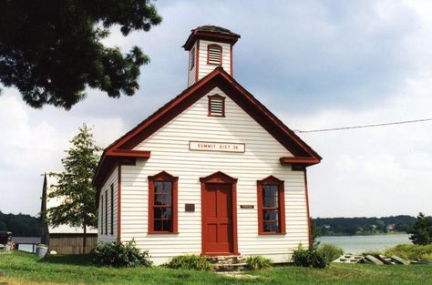 One Room School House, Elizabethtown Kentucky, Country School, Basement Playroom, Old School House, School Coloring Pages, My Old Kentucky Home, Country Church, School House