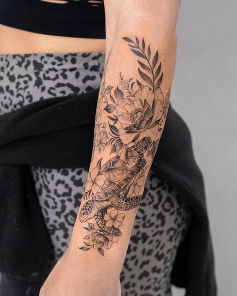 Lower Half Sleeve Tattoo, Turtle Tattoo Ideas For Women, Lower Half Sleeve, Sea Turtle Tattoo Ideas, Sleeve Tattoo Ideas For Women, Sea Tattoo Sleeve, Turtle Tattoo Ideas, Half Sleeve Tattoo Ideas, Natur Tattoo Arm