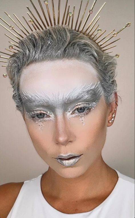 Who doesnt 🩶 a Halloween angel costume. This angel inspired makeup spotlights the FAB face gems from Half Magic Beauty, found Ulta Beauty #angelmakeup #angels #halloweenmakeup #halloweenmakeupideas #facegems Cute Angel Makeup Halloween, Angel Costume Makeup Ideas, Angel Gabriel Costume, Scary Angel Makeup, Biblical Angel Makeup, Angel Inspired Makeup, White Angel Makeup, White Goth Makeup, Angel Makeup Halloween